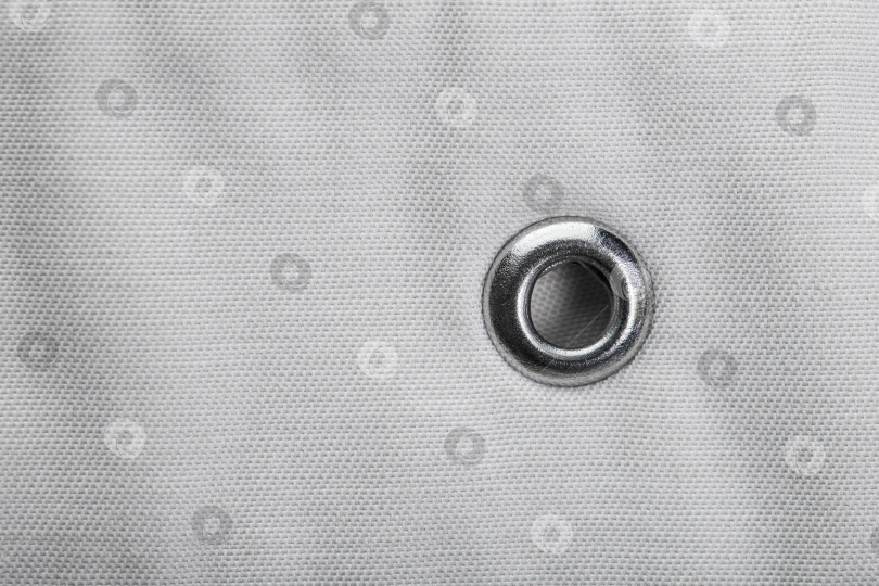 Скачать металлическая втулка на серой дождевальной ткани фотосток Ozero
