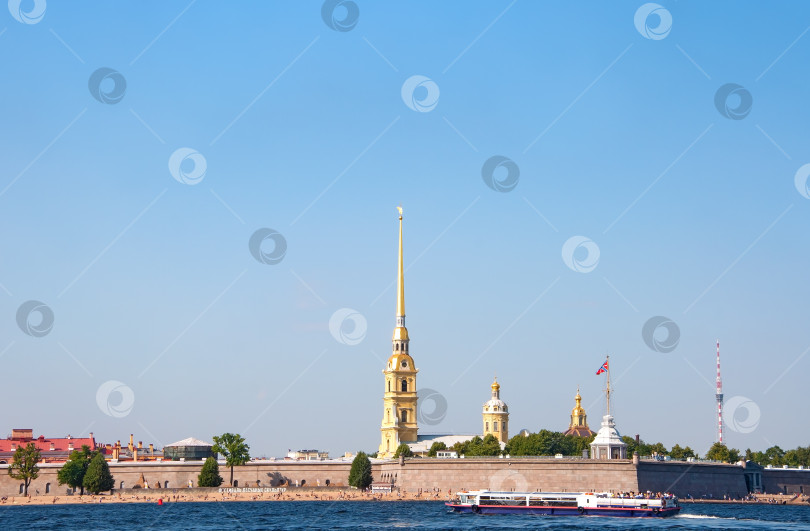 Скачать Санкт-Петербург, Россия - Петропавловская крепость фотосток Ozero