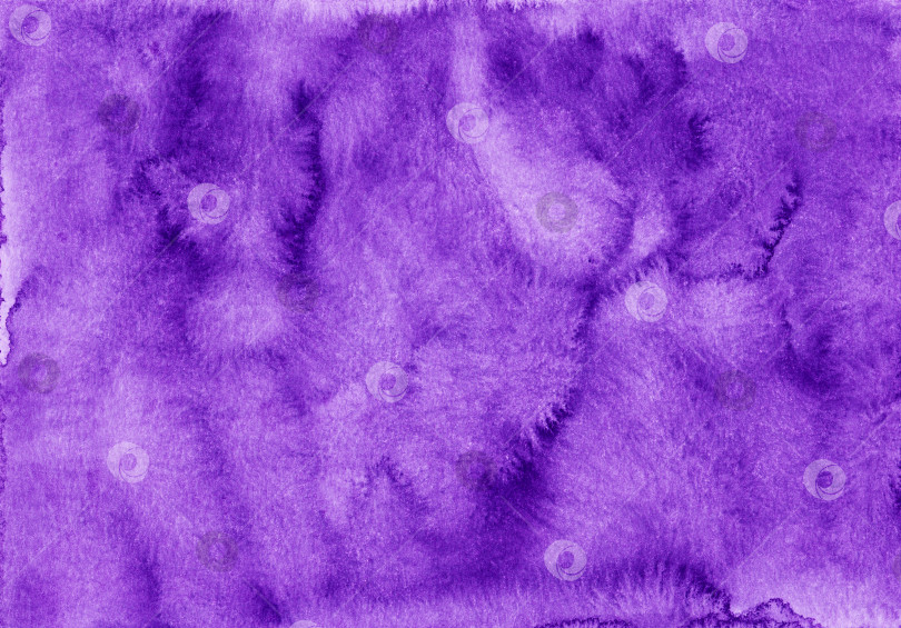 Скачать Акварельная фиолетовая текстура фона. Акварельные фиолетовые разводы ба фотосток Ozero