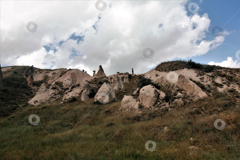 Скачать Удивительный пейзаж Каппадокии в долине воображения фотосток Ozero