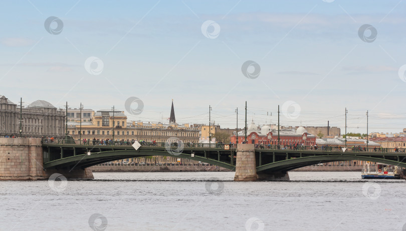 Скачать Велопробег по Биржевому мосту. фотосток Ozero