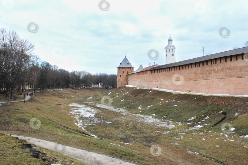 Скачать Парк рядом с Кремлем. фотосток Ozero