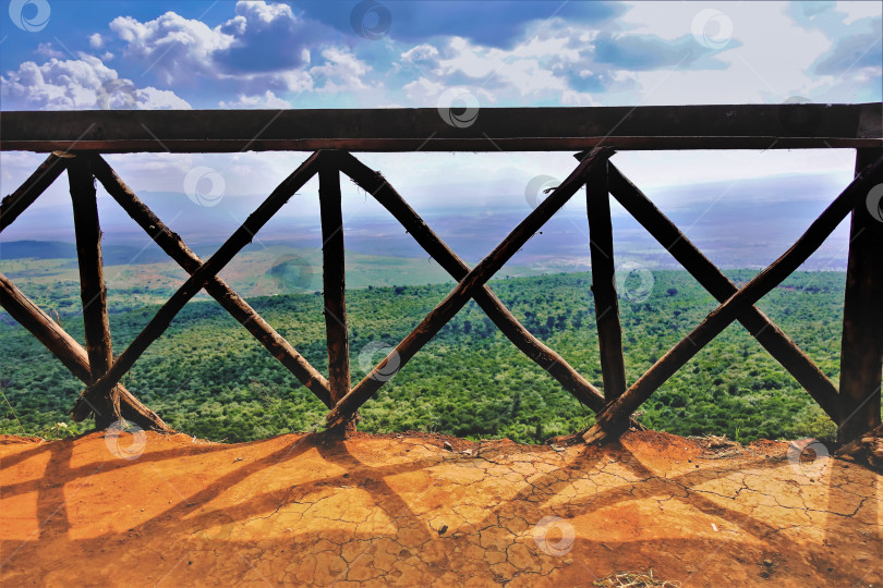 Скачать Величественная Великая Рифтовая долина в Кении. фотосток Ozero