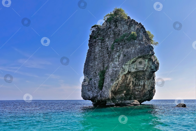 Скачать Остров в Андаманском море. фотосток Ozero