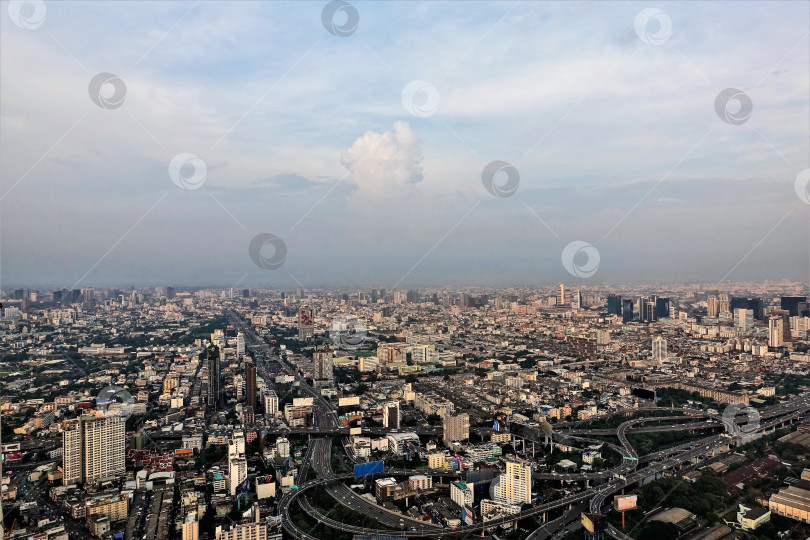 Скачать Панорама Бангкока с высоты птичьего полета. фотосток Ozero