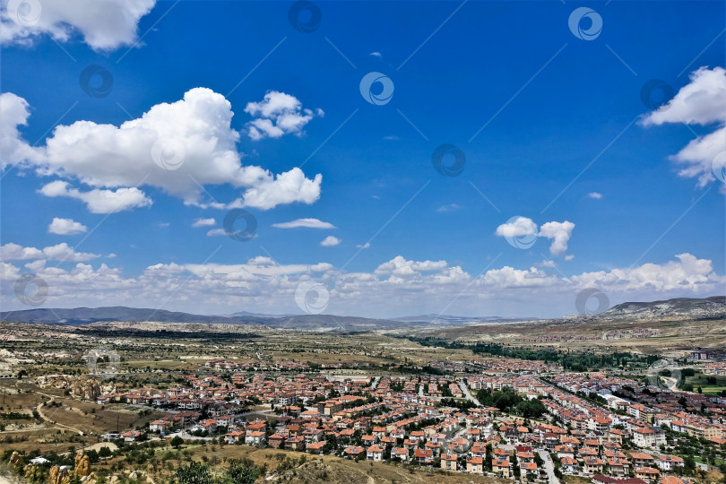 Скачать Каппадокия сверху. Летний, солнечный день. фотосток Ozero