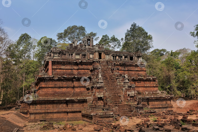 Скачать Ангкор. Камбоджа. Руины храма Фимеанакас. фотосток Ozero