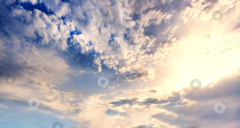 Скачать Облака при дневном свете фотосток Ozero