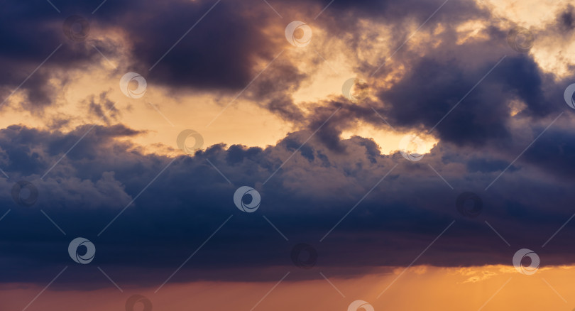 Скачать Впечатляющее небо фотосток Ozero