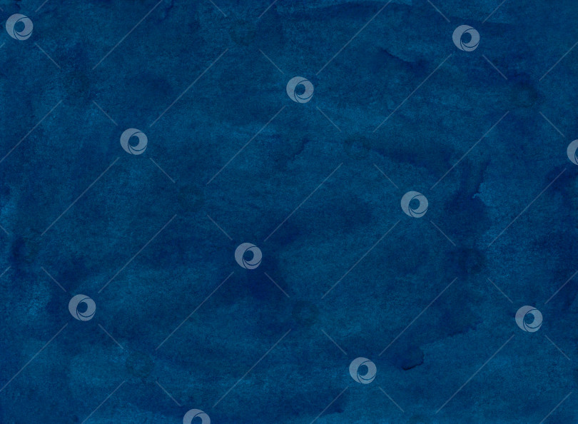 Скачать Акварель темно-синими чернилами рисует текстуру фона. Винтажный бл фотосток Ozero