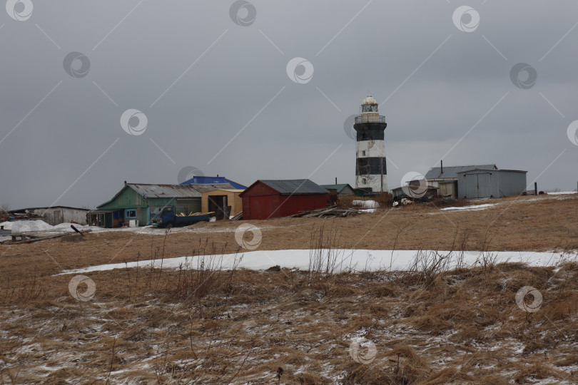 Скачать Маяк на острове Сахалин фотосток Ozero