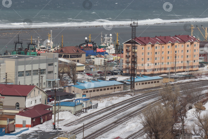 Скачать Порт и железная дорога в Невельске фотосток Ozero