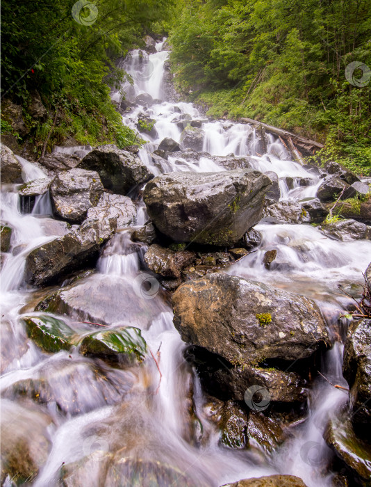 Скачать Молочный водопад фотосток Ozero