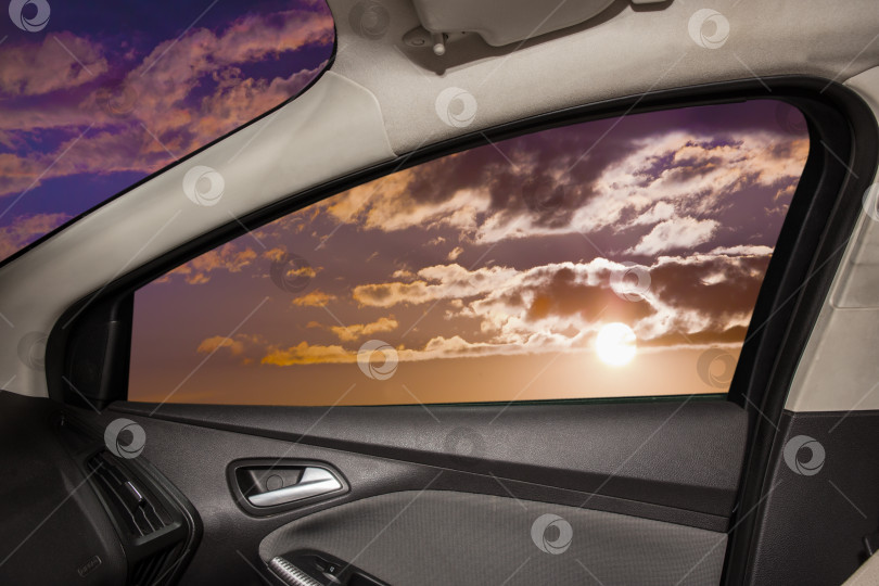 Скачать пейзаж за окном автомобиля фотосток Ozero