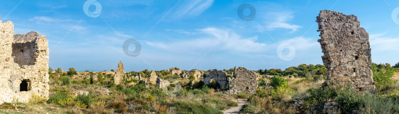 Скачать панорама с руинами на месте древнего города Сиде в т фотосток Ozero