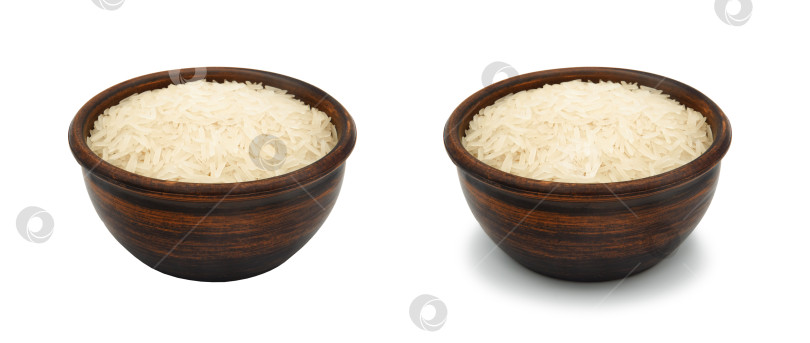 Скачать белый рис в глиняной миске на белом фоне, изолированный и с фотосток Ozero