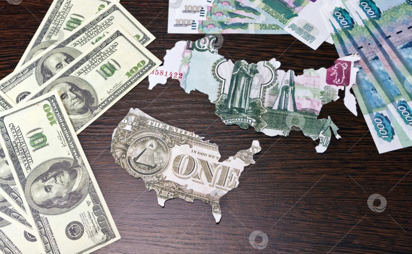 Скачать контуры США и России, вырезанные из долларов и рублей фотосток Ozero