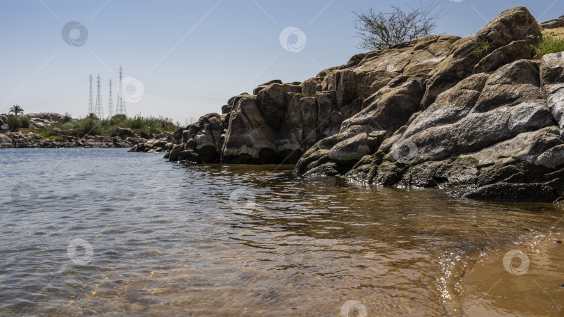 Скачать На берегах Нила есть живописные валуны фотосток Ozero