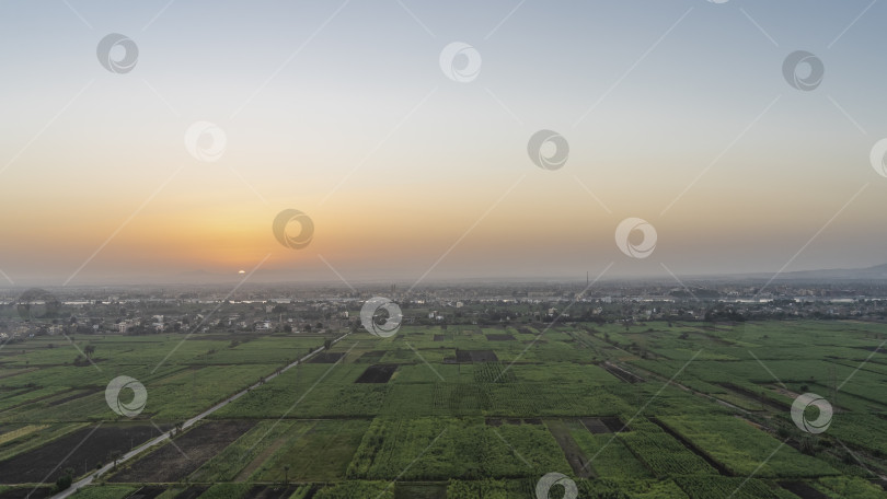 Скачать Рассвет над долиной Нила. фотосток Ozero