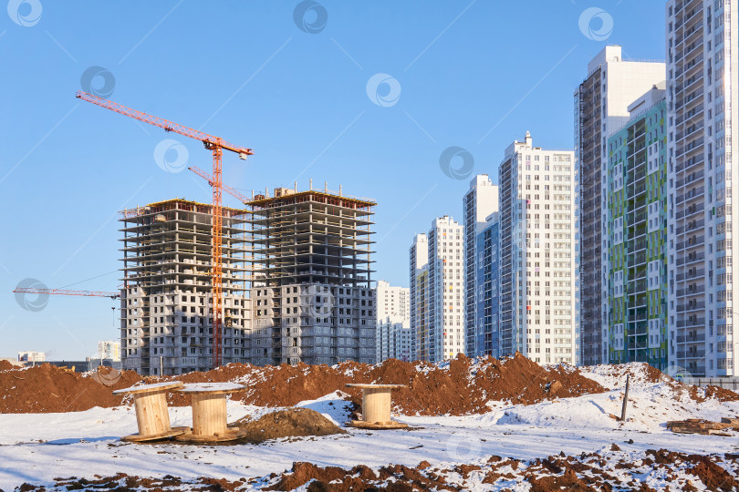 Скачать вид на строительство комплекса многоэтажных блоков из фотосток Ozero