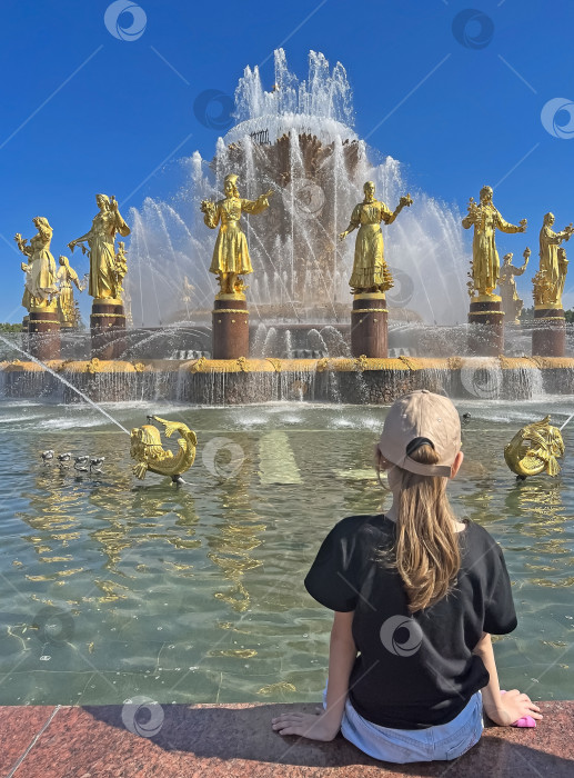 Скачать Москва, Фонтан Дружбы народов во Всероссийском выставочном центре фотосток Ozero