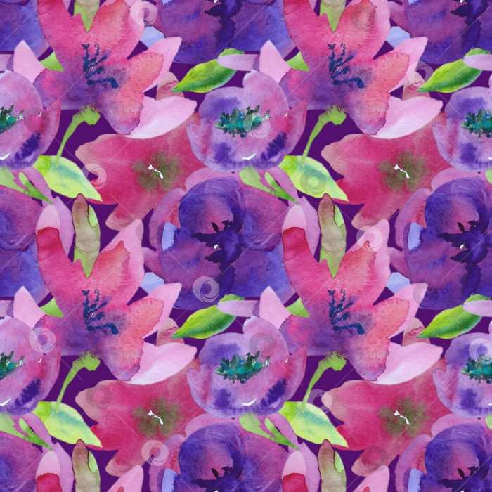 Скачать Бесшовный квадратный узор из розовых и фиолетовых цветов на фиолетовом фоне. Иллюстрация выполнена вручную акварелью. фотосток Ozero