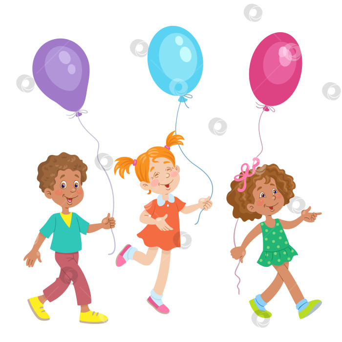 Скачать Трое забавных малышей прогуливаются с разноцветными воздушными шарами в руках. фотосток Ozero
