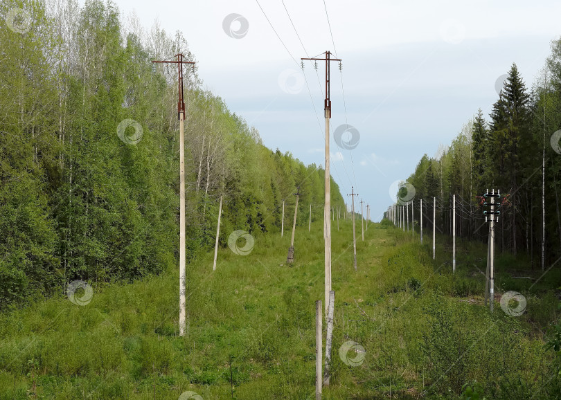 Скачать Высоковольтная линия электропередачи. фотосток Ozero