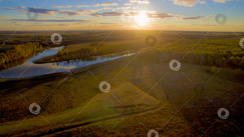 Скачать Деревенский пейзаж фотосток Ozero