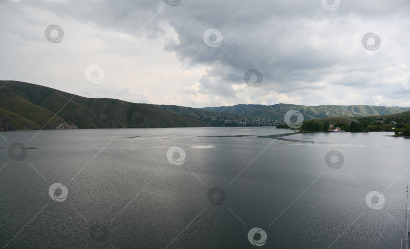 Скачать Усть-Каменогорское водохранилище фотосток Ozero