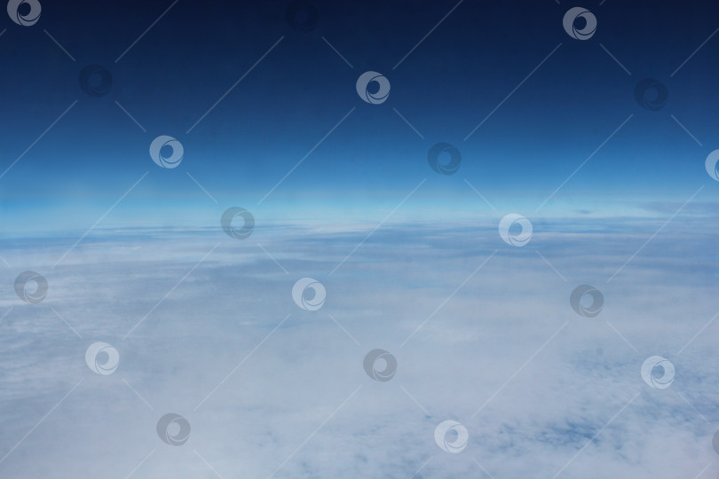 Скачать Горизонт поля облаков. фотосток Ozero