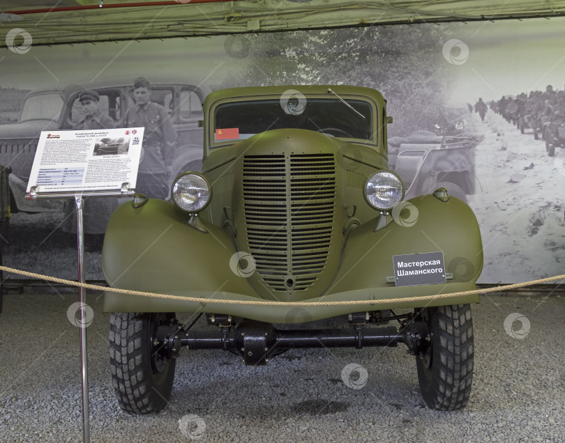 Скачать Советская командирская машина ГАЗ-61-73б 1941 года выпуска. фотосток Ozero