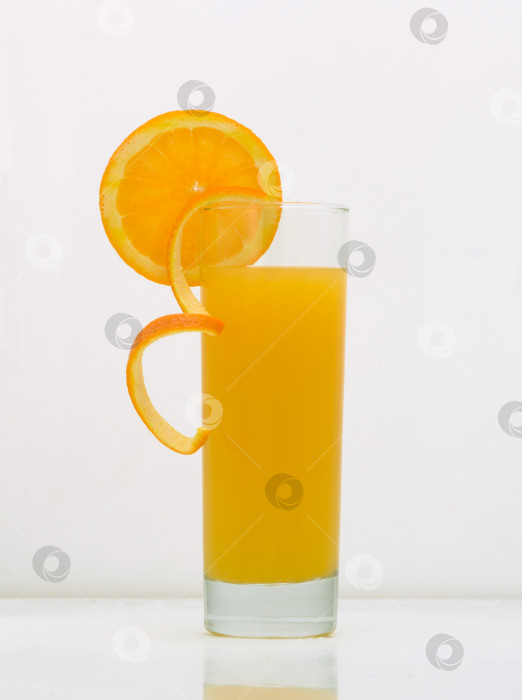 Скачать фруктовые напитки в стакане фотосток Ozero
