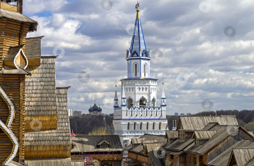 Скачать Белая башня в Измайловском кремле, Москва. фотосток Ozero