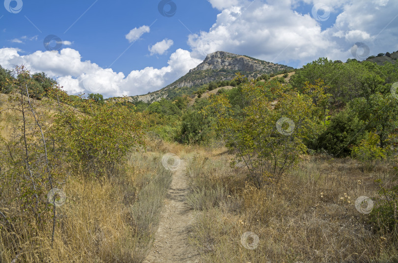 Скачать Гора Святого Георгия в Крыму. фотосток Ozero