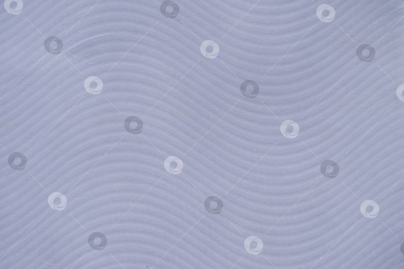 Скачать Бело-голубоватый бумажный фон с волнистой текстурой. Абстрактный светлый папоротник фотосток Ozero