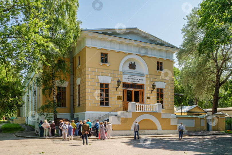 Скачать Здание минералогического музея имени Ферсмана в Нескучном саду. фотосток Ozero