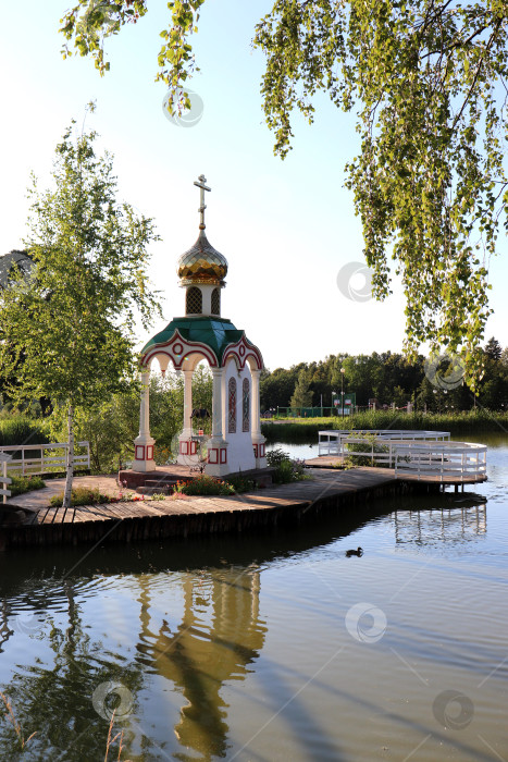 Скачать Часовня Царственных Страстотерпцев в Демьяново фотосток Ozero