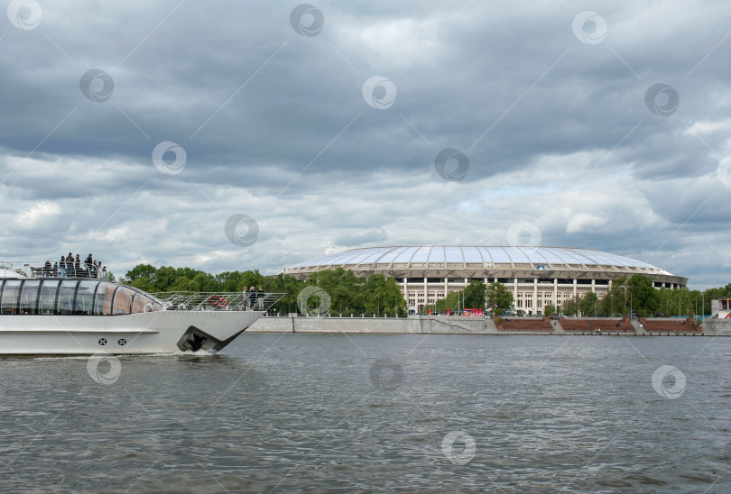 Скачать современный стадион фотосток Ozero