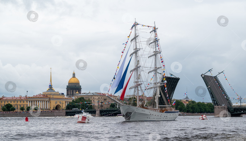 Скачать морской парад фотосток Ozero