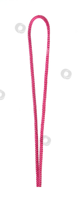 Скачать Розовое шелковое кружево, выделяющееся на белом фоне фотосток Ozero