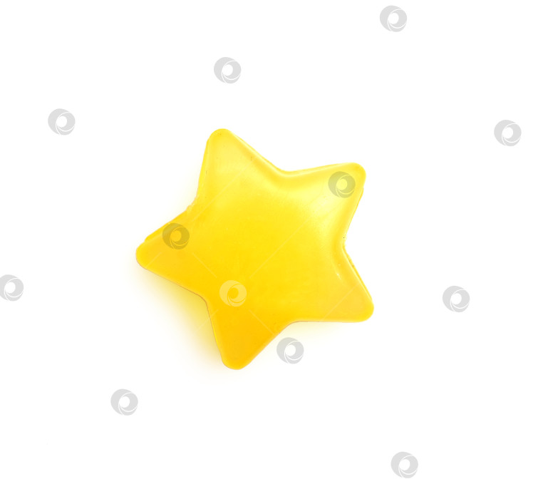 Скачать Пластиковый декоративный элемент в виде звезды, выделенный на белом фоне фотосток Ozero