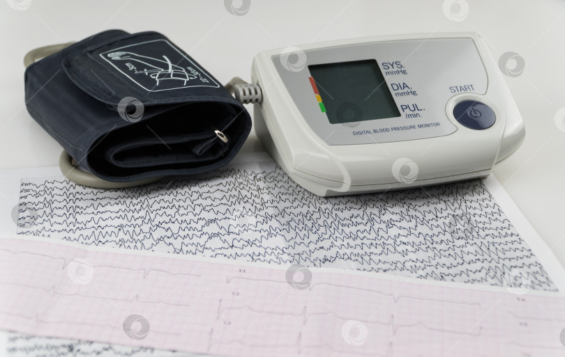 Скачать монитор артериального давления с кардиограммой фотосток Ozero