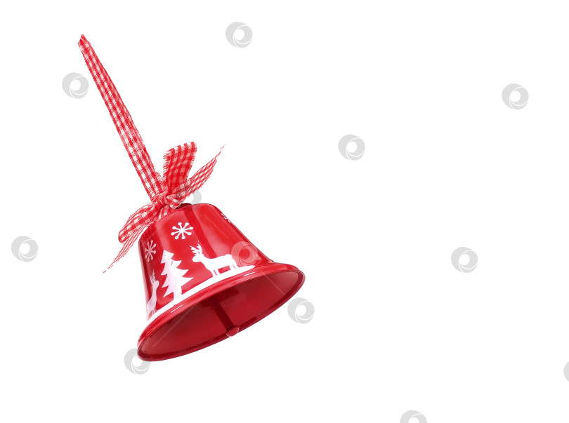 Скачать Макет: Игрушка с рождественскими колокольчиками, выделенная на белом фоне фотосток Ozero