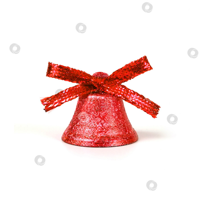 Скачать Макет: Игрушка с рождественскими колокольчиками, выделенная на белом фоне фотосток Ozero