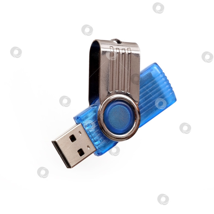 Скачать USB флэш-накопитель, изолированный на белом фоне фотосток Ozero