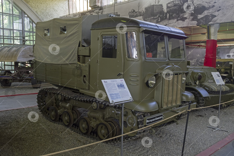 Скачать Советский транспортный трактор СТЗ-5, 1938 год выпуска. фотосток Ozero