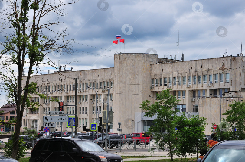 Скачать Вид на здание администрации города Руза. фотосток Ozero