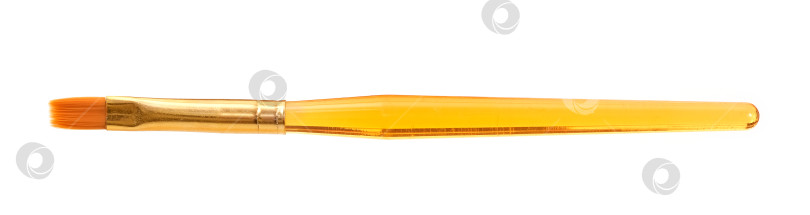 Скачать Желтая финишная кисть, выделенная на белом фоне фотосток Ozero