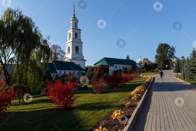 Скачать Елец, Россия - Октябрь 10,2021: Знаменский женский монастырь фотосток Ozero
